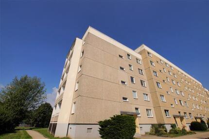 1-Raum-Wohnung mit Balkon in Triptis zimmer