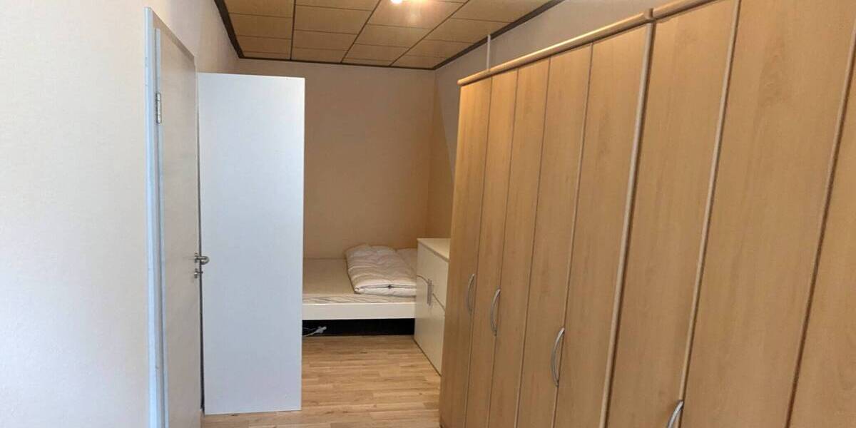 Mehrfamilienhaus, Wohnhaus Eisenberg - 4 Zimmer, 143 m&sup2;, 99.000&euro; | Angebot:25741019