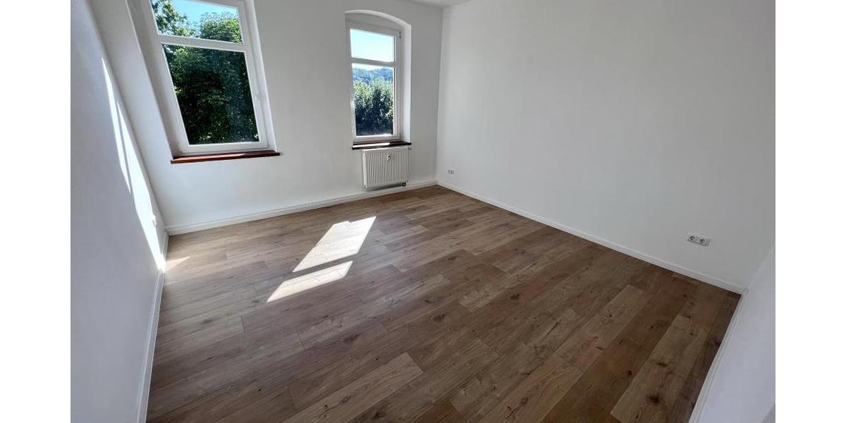 Sanierte 4-Raum-Wohnung mit Balkon und Einbauküche! - Etagenwohnung Gera Zwötzen | Angebot:26335635