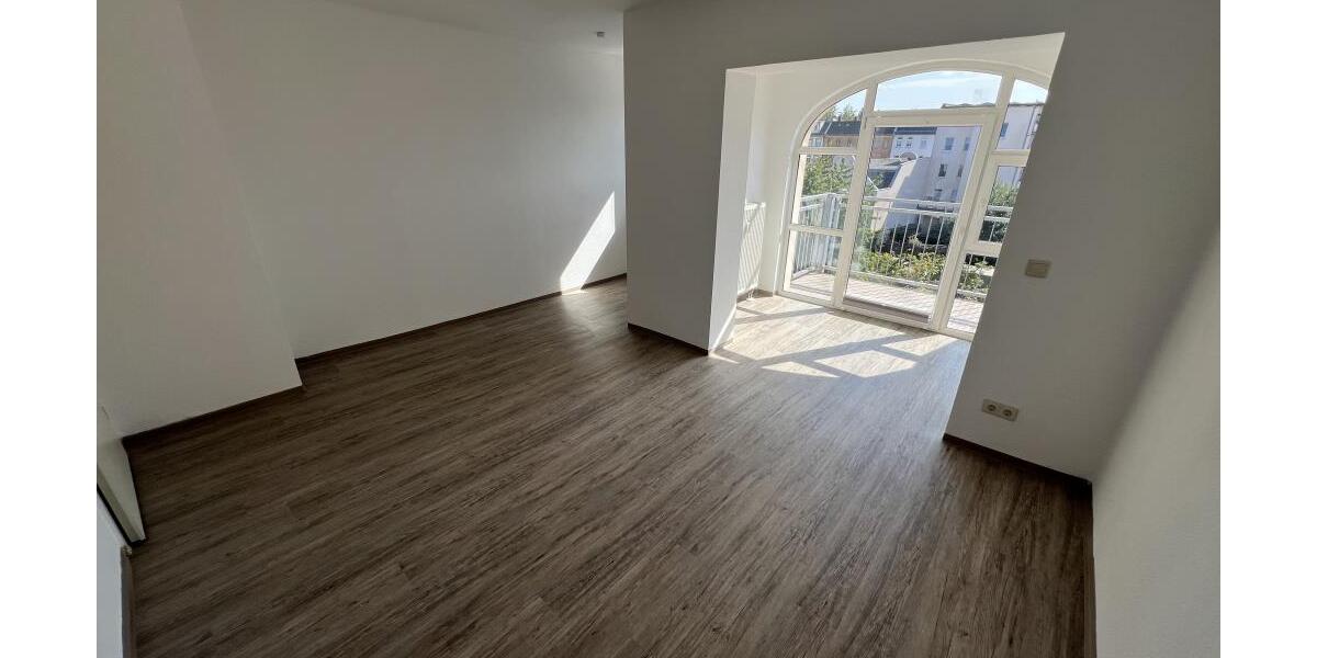 Wintergarten und Balkon! Schöne 3-Raum Wohnung in Gera Debschwitz - Etagenwohnung Gera Debschwitz | Angebot:26744942