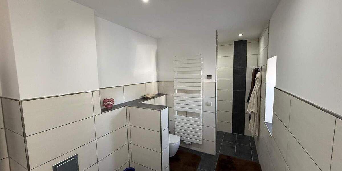 Mehrfamilienhaus, Wohnhaus Teuchern Plotha - 6 Zimmer, 250 m&sup2;, 159.900&euro; | Angebot:26377100