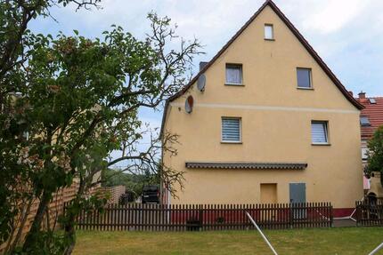 Haus Osterfeld - 10 Zimmer, 240 m&sup2;, 180.000&euro; | Angebot:17727979