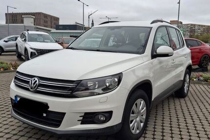 VW Tiguan 172.712 km 8.300 &euro; Meerane 08393