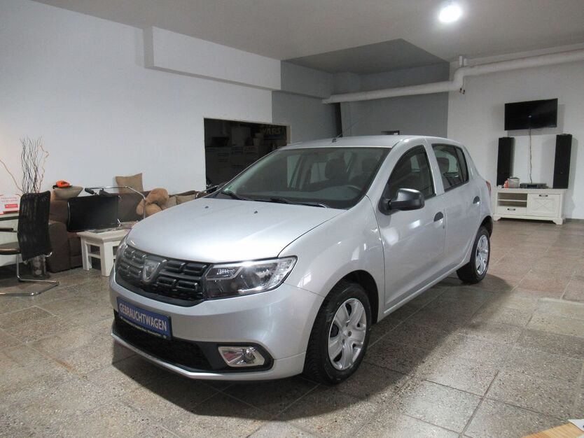 Dacia Sandero 29.850 km 7.850 € Schmölln 04626