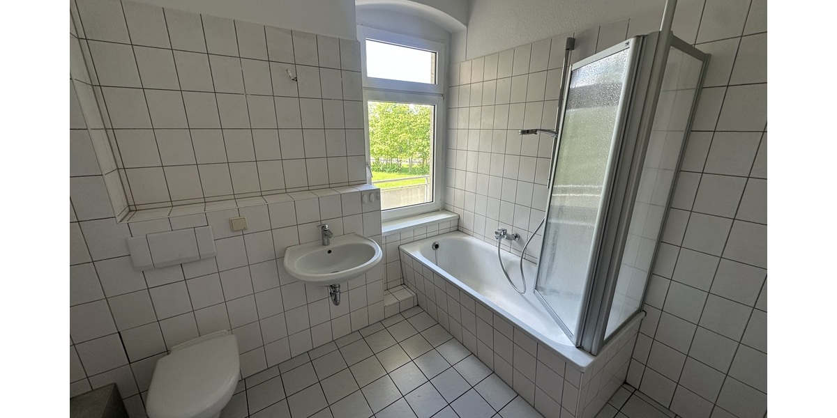 Natur pur! Gessentalstraße! 3 Raum-Whg. mit Balkon und mit Blick ins Grüne! - Etagenwohnung Gera Zschippern | Angebot:26716740