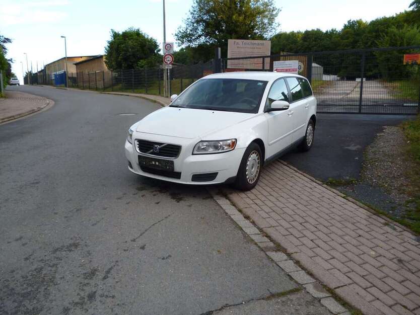 V50