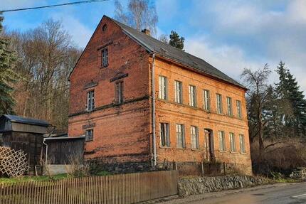 Haus Greiz - 6 Zimmer, 200 m&sup2;, 27.600&euro; | Angebot:27401552