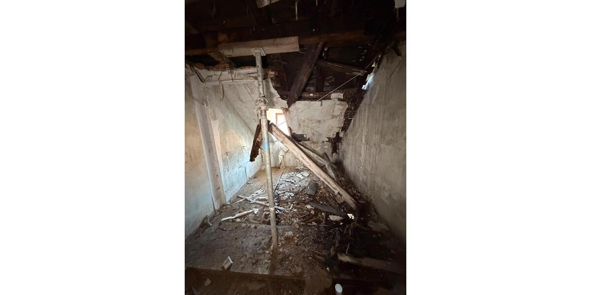 Mehrfamilienhaus, Wohnhaus Meerane - 11 Zimmer, 222 m&sup2;, 666&euro; | Angebot:25798672