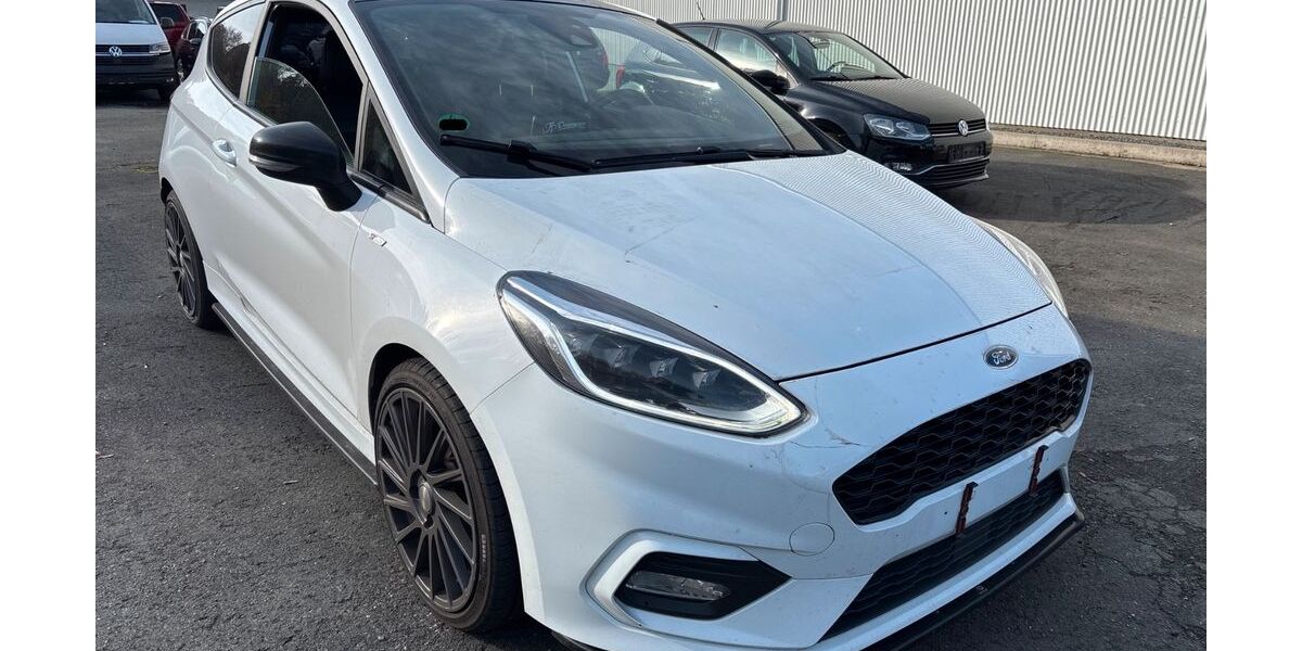 Ford Fiesta 98.000 km 10.490 &euro; Bad Köstritz 07586