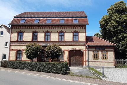 Haus Stadtroda - 16 Zimmer, 434 m&sup2;, 150.000&euro; | Angebot:22726387