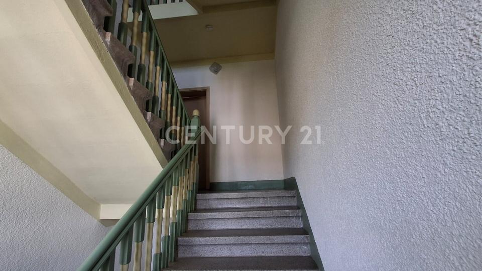 Dachgeschoßwohnung Gera Alt-Taubenpreskeln - 3 Zimmer, 91 m&sup2;, 560&euro; | Angebot:26632733
