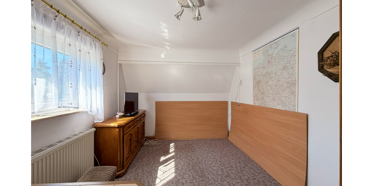 hr privates Refugium – Einfamilienhaus mit Poolhaus, Wintergarten und viel Platz! *Provisionsfrei - Einfamilienhaus Gera Lusan | Angebot:27212518