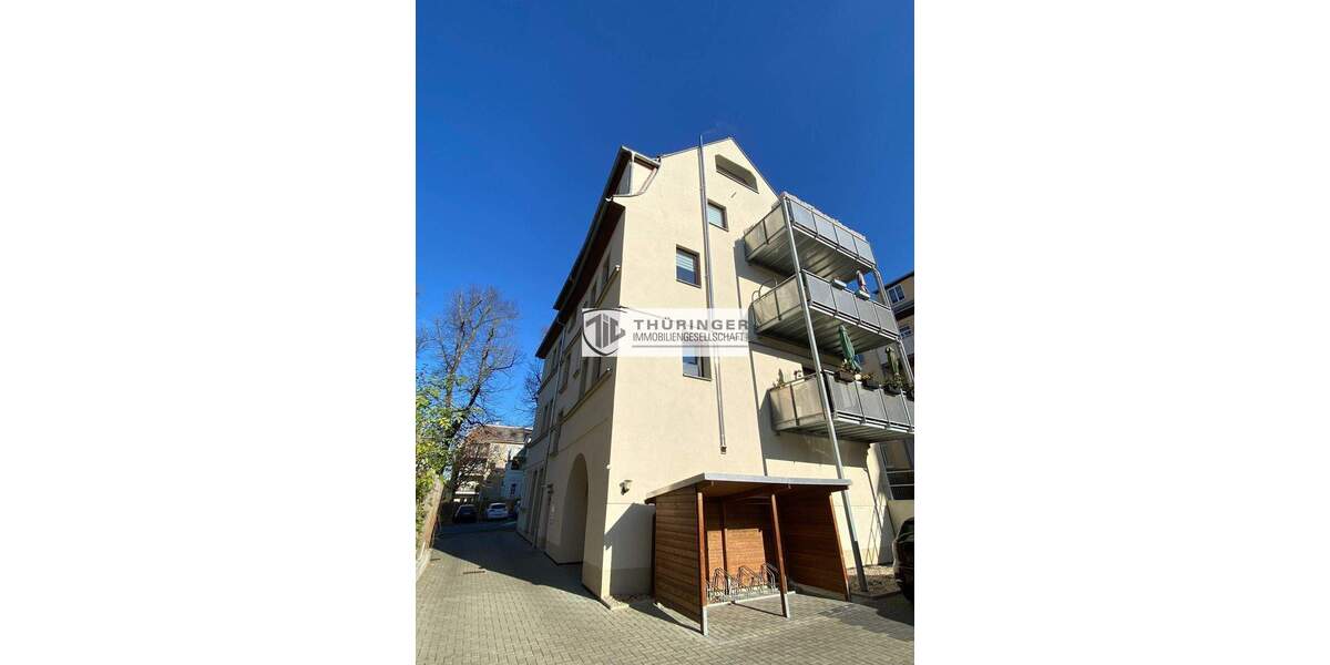 *** Schicke Stadtwohnung DG | Balkon | Kamin | Stellplatz | Einbauküche *** 2 zimmer