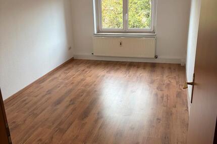 Wohnung Gera Alt-Bieblach - 3 Zimmer, 65 m&sup2;, 600&euro; | Angebot:27633665