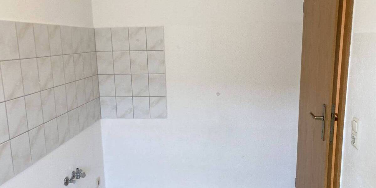 Etagenwohnung Fraureuth - 2 Zimmer, 43 m&sup2;, 290&euro; | Angebot:26261595