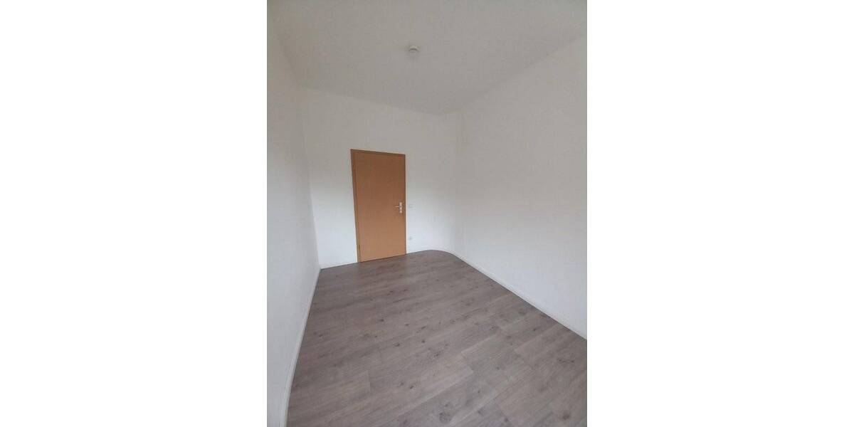 Etagenwohnung Weida Liebsdorf - 3 Zimmer, 90 m&sup2;, 495&euro; | Angebot:26273059