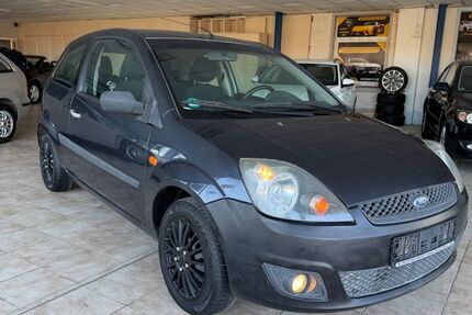 Ford Fiesta 208.000 km 999 &euro; Rositz 04617