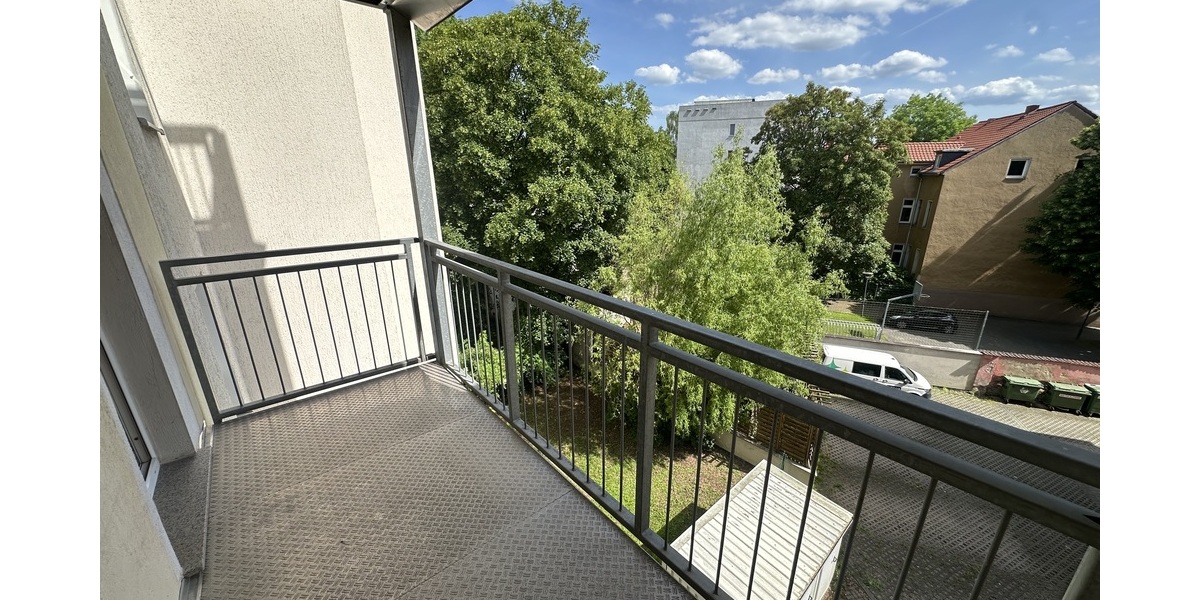 klein aber fein: 1 Raum Singlewohnung mit Balkon und Aufzug in der Innenstadt! - Etagenwohnung Gera Debschwitz | Angebot:26828359