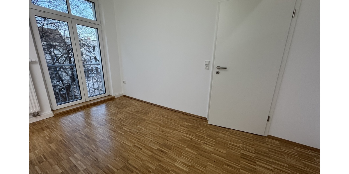 Exklusives Wohnen: 3-Raum Wohnung mit Balkon und Aufzug! - Etagenwohnung Gera Alt-Bieblach | Angebot:26845204