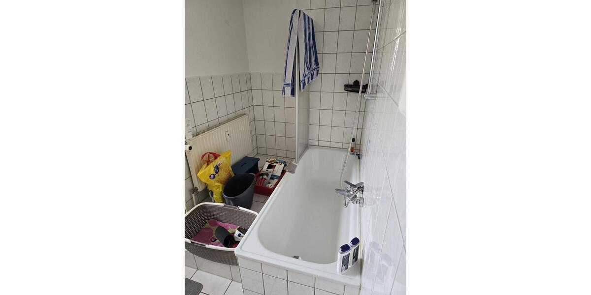 Hochparterre Ronneburg - 2 Zimmer, 42 m&sup2;, 250&euro; | Angebot:25999084