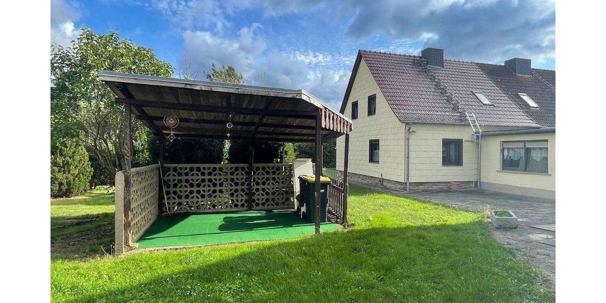 Doppelhaushälfte Droyßig - 4 Zimmer, 100 m&sup2;, 125.000&euro; | Angebot:25689985