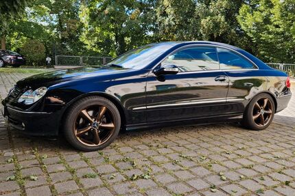 Mercedes-Benz CLK 200 124.335 km 5.899 &euro; Meuselwitz 04610