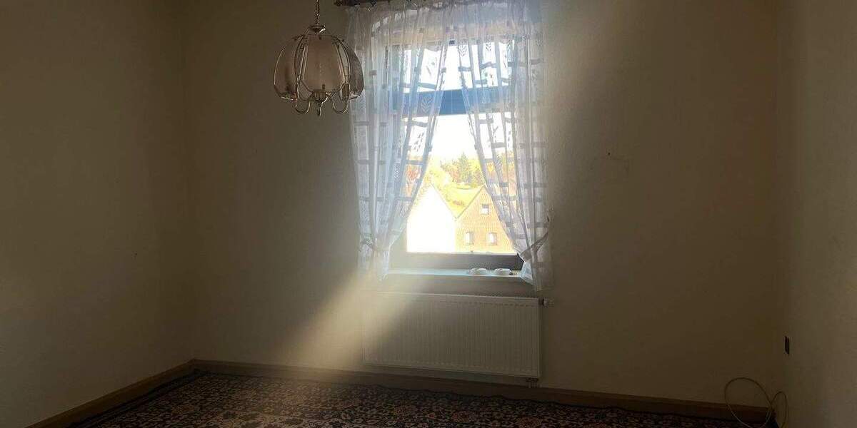 Ausflugslokal mit 3 Wohnungen und großem Grundstück 9 zimmer