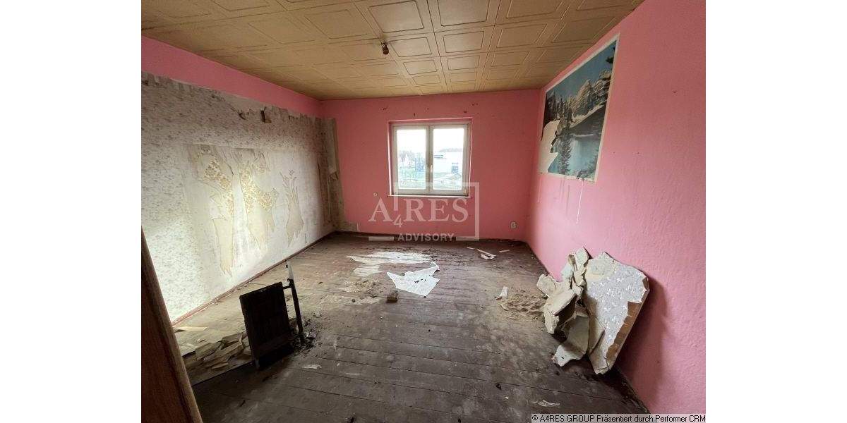 Mehrfamilienhaus, Wohnhaus Meuselwitz - 8 Zimmer, 279 m&sup2;, 18.000&euro; | Angebot:23854218