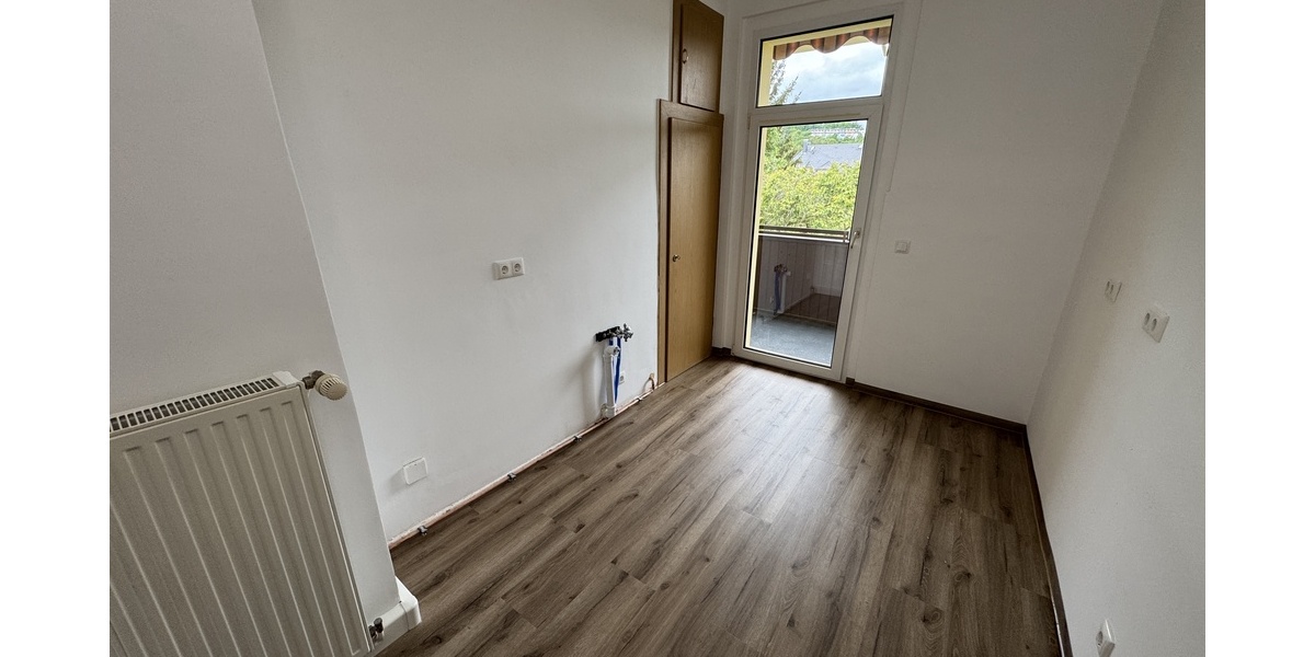 Tierparkseite! Sanierte 3 Raum Whg. mit Balkon & Dusche in Debschwitz! - Etagenwohnung Gera Debschwitz | Angebot:26998863