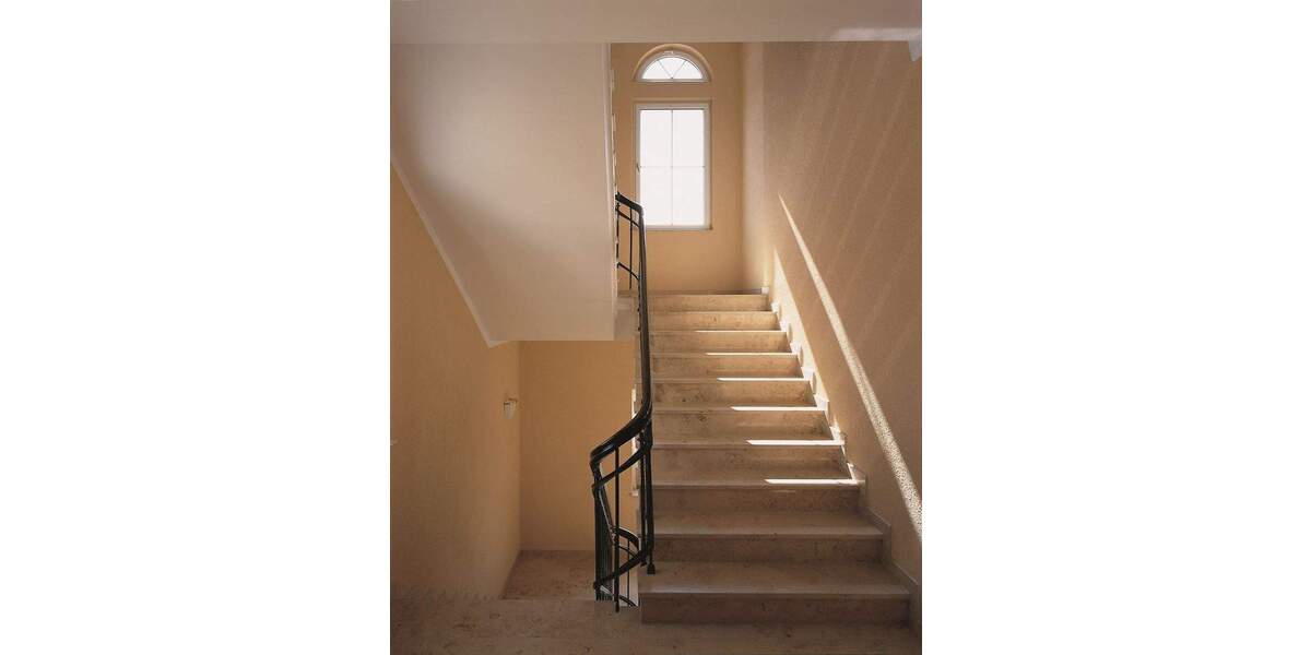 Etagenwohnung Gera Innenstadt - 3 Zimmer, 95.000&euro; | Angebot:25371708