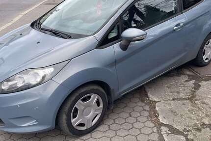 Ford Fiesta 121.750 km 2.990 &euro; Zeitz 06712