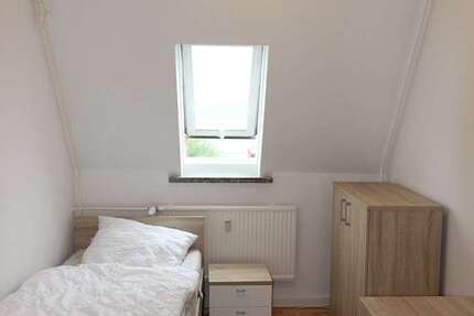 Wohnung Gera Ostviertel - 1 Zimmer, 30 m&sup2;, 250&euro; | Angebot:26795225
