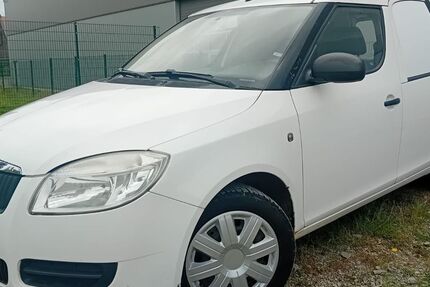 Skoda Roomster 175.000 km 1.999 € Zwickau 08056