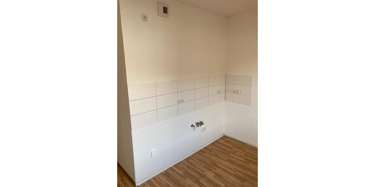 Etagenwohnung Gera - 4 Zimmer, 88 m&sup2;, 500&euro; | Angebot:24976161