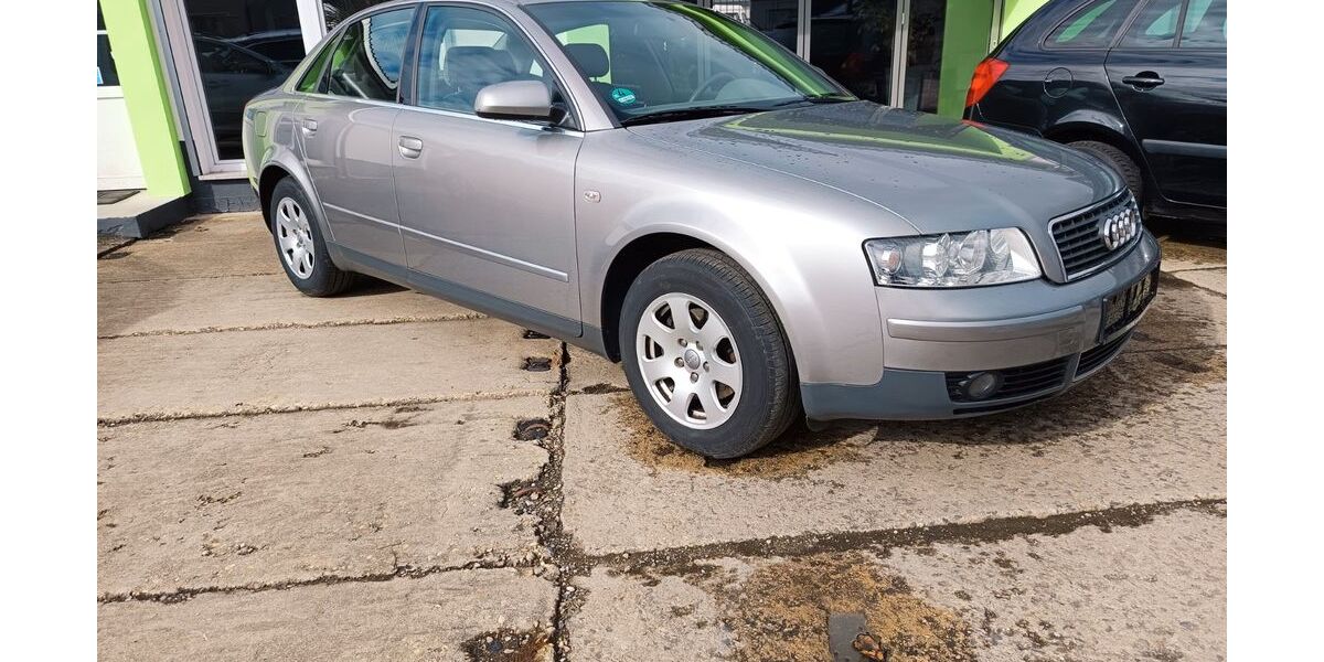Audi A4 120.000 km 4.390 &euro; Gera 07551