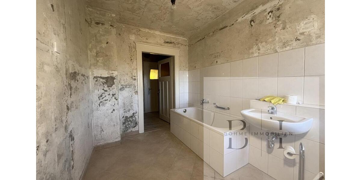 Dachgeschoßwohnung Gera Debschwitz - 3 Zimmer, 85 m&sup2;, 640&euro; | Angebot:26531426