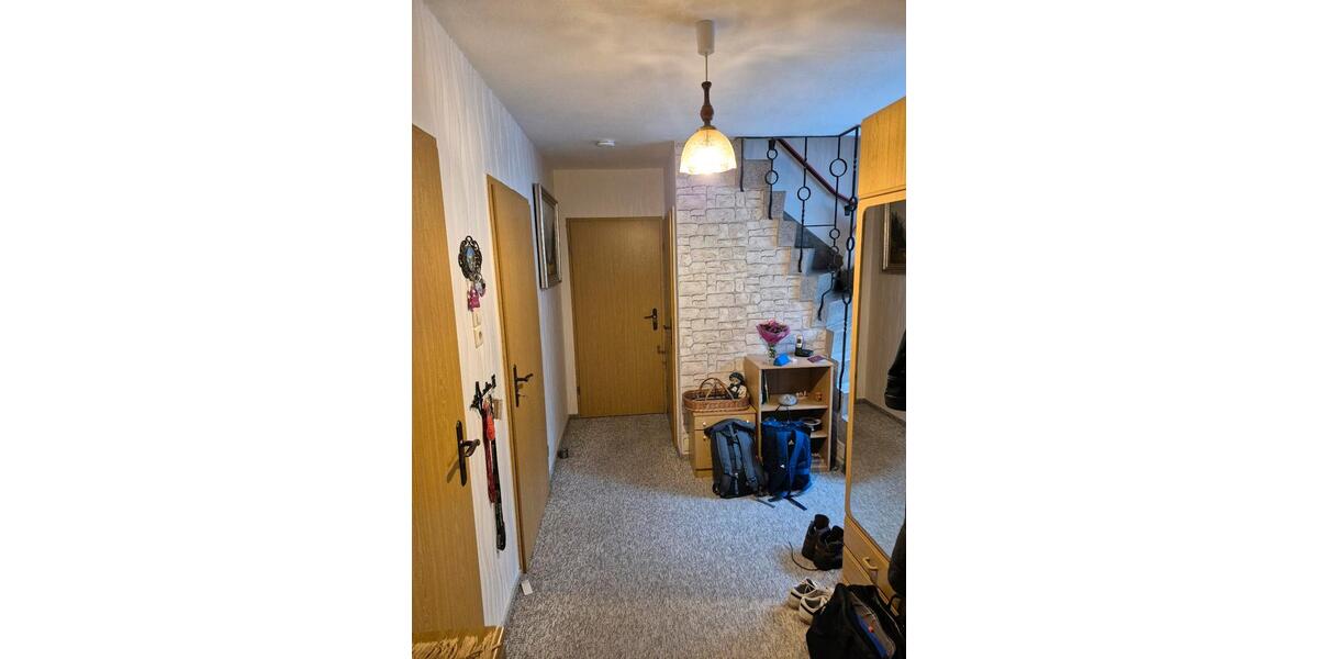 Doppelhaushälfte Crimmitschau - 5 Zimmer, 110 m&sup2;, 220.000&euro; | Angebot:25639766