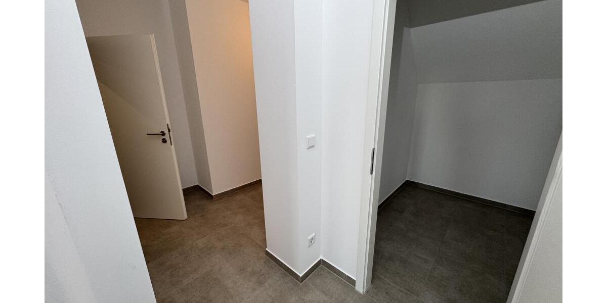 Exklusiv! 3-Raum Eigentumswohnung mit Balkon und Aufzug! *provisionsfrei! - Etagenwohnung Gera | Angebot:26131797