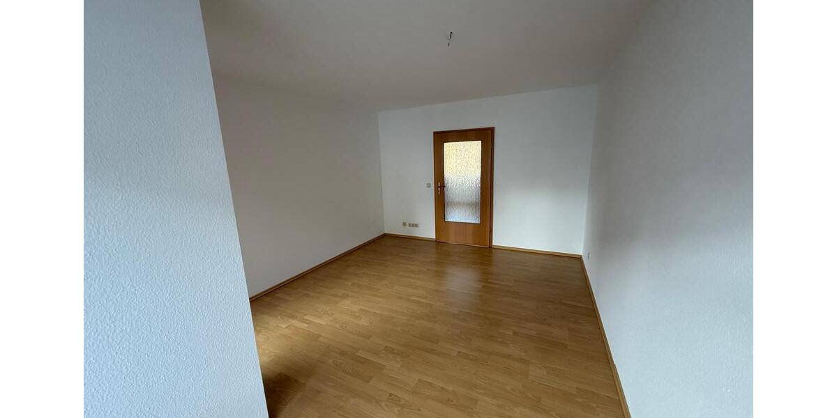Dachgeschoßwohnung Greiz - 2 Zimmer, 50 m&sup2;, 289&euro; | Angebot:24511704
