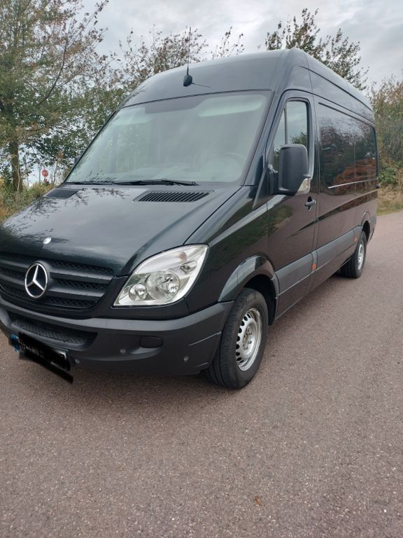 Mercedes-Benz Sprinter 227.500 km 15.500 € Teuchern 06682