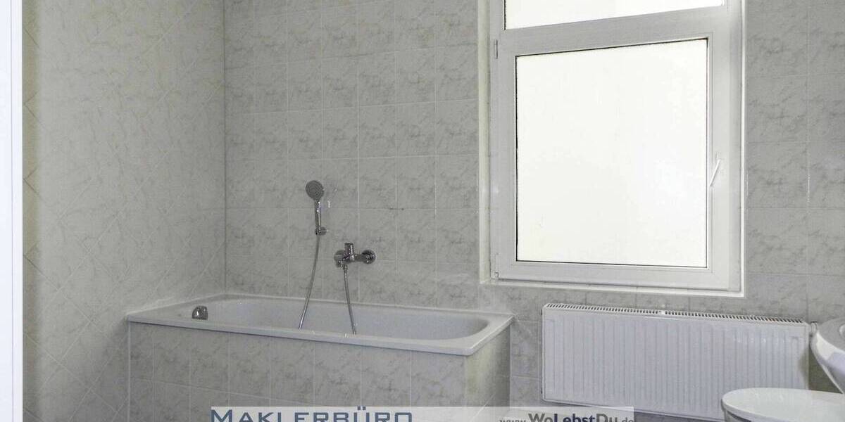 Etagenwohnung Greiz - 2 Zimmer, 70 m&sup2;, 355&euro; | Angebot:24822298