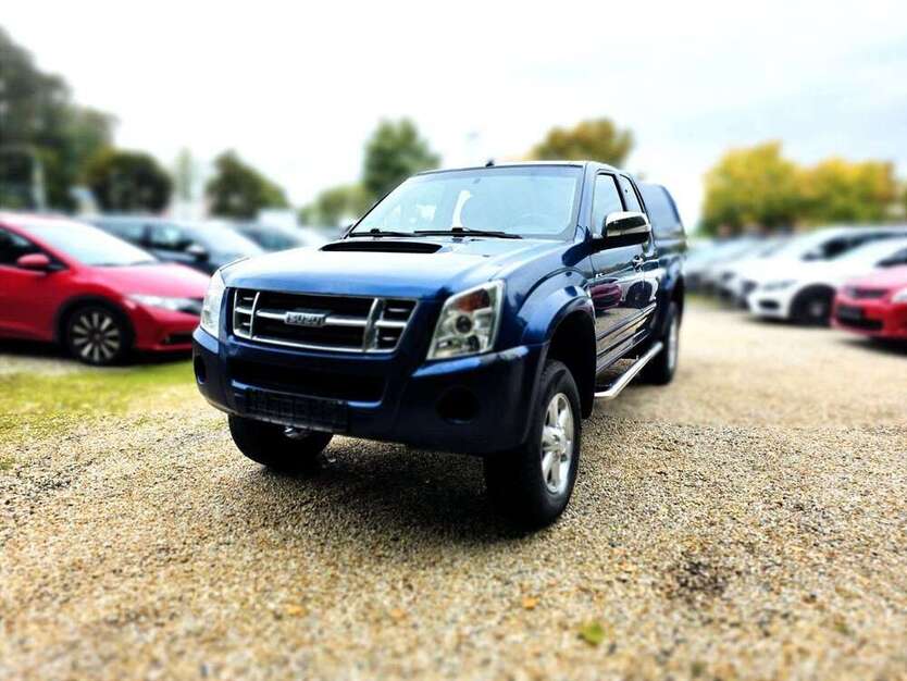Isuzu D-Max 119.997 km 9.480 € Zwickau 08056