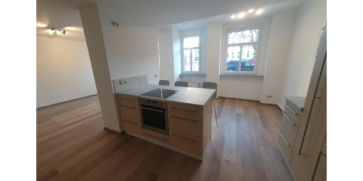 Helle 2-Raumwohnung am Marktplatz von 07607 Eisenberg 2 zimmer