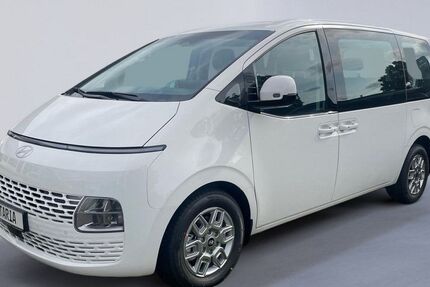 Hyundai STARIA 2.500 km 47.990 &euro; Zeitz 06712