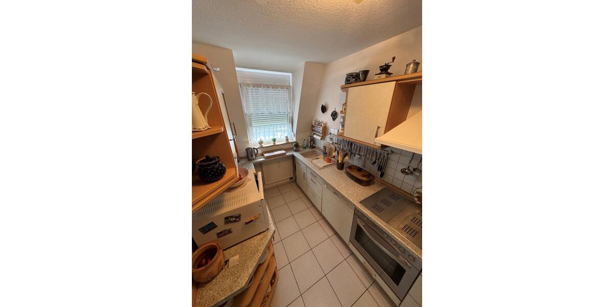 Kapitalanlage: Eigentumswohnung mit Stellplatz in ansprechender Wohngegend! - Mehrfamilienhaus, Wohnhaus Gera Alt-Bieblach | Angebot:26132110