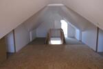 Dachgeschoßwohnung Ronneburg - 5 Zimmer, 138 m&sup2;, 700&euro; | Angebot:25178918