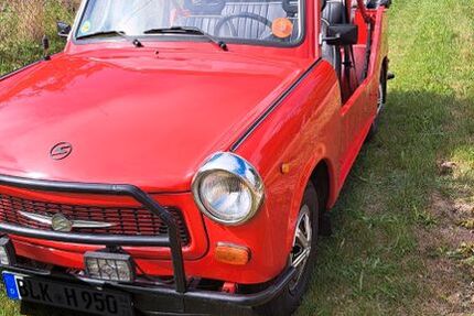 Trabant Andere 10.900 km 13.500 &euro; Stößen 06667