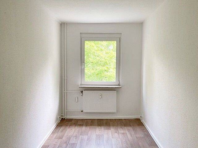 Etagenwohnung Hermsdorf - 6 Zimmer, 118 m&sup2;, 660&euro; | Angebot:26291198