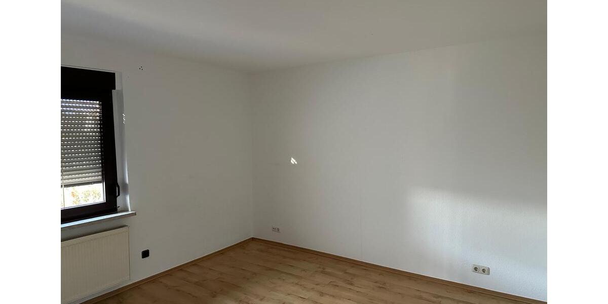 Einfamilienhaus Auma-Weidatal Weidatal - 8 Zimmer, 285 m&sup2;, 277.000&euro; | Angebot:26840554
