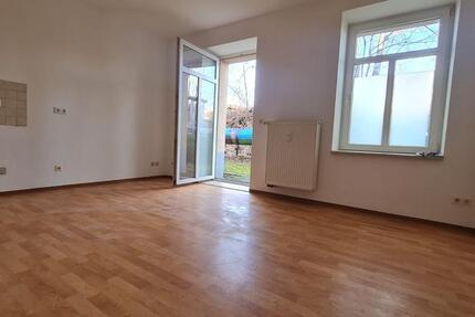 Wohnung Gera Debschwitz - 1 Zimmer, 22 m&sup2;, 235&euro; | Angebot:23807454